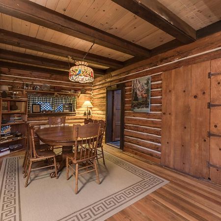 The Davies Family Inn - Adults Only Placerville Pokoj fotografie